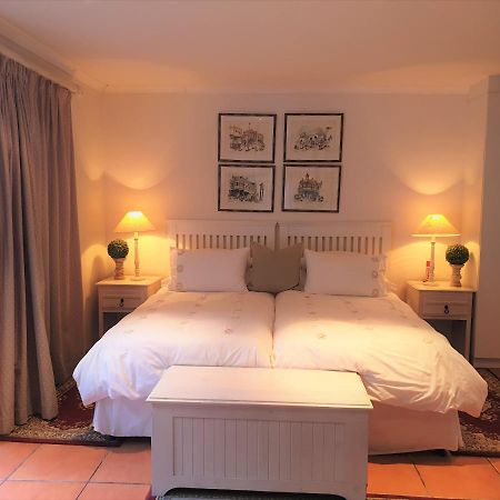 Roosboom Guest Apartments Somerset West Esterno foto