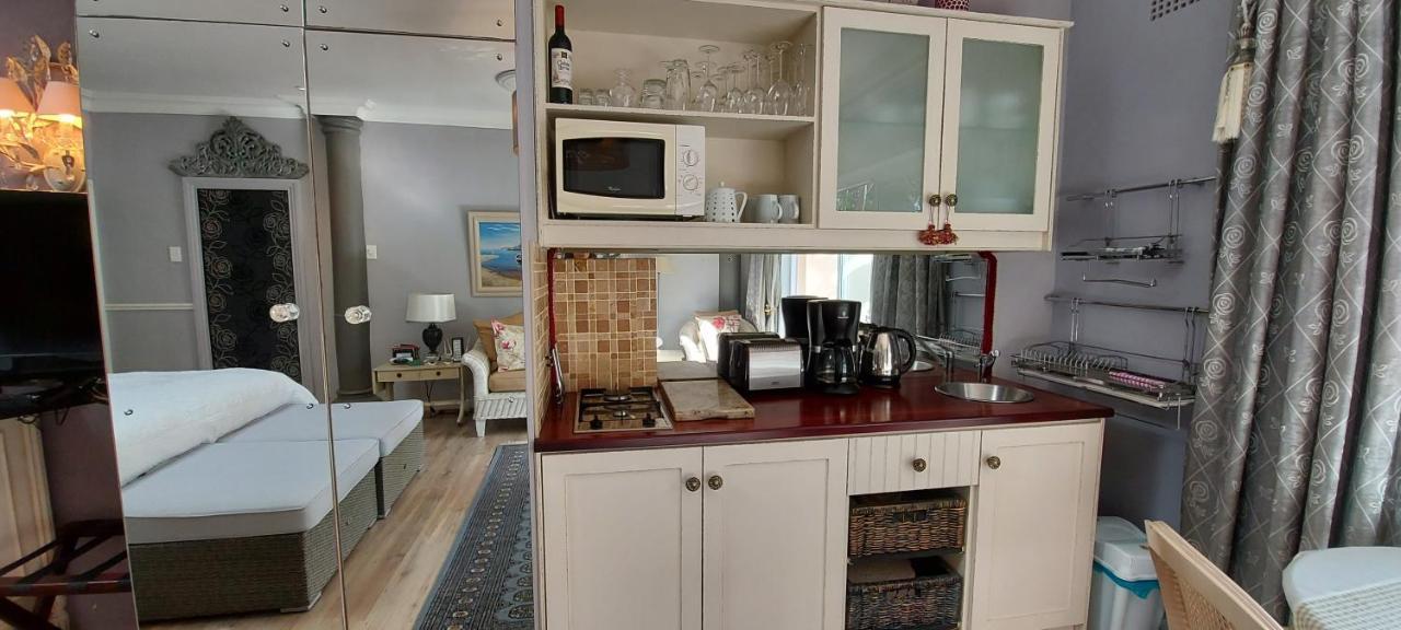 Roosboom Guest Apartments Somerset West Esterno foto