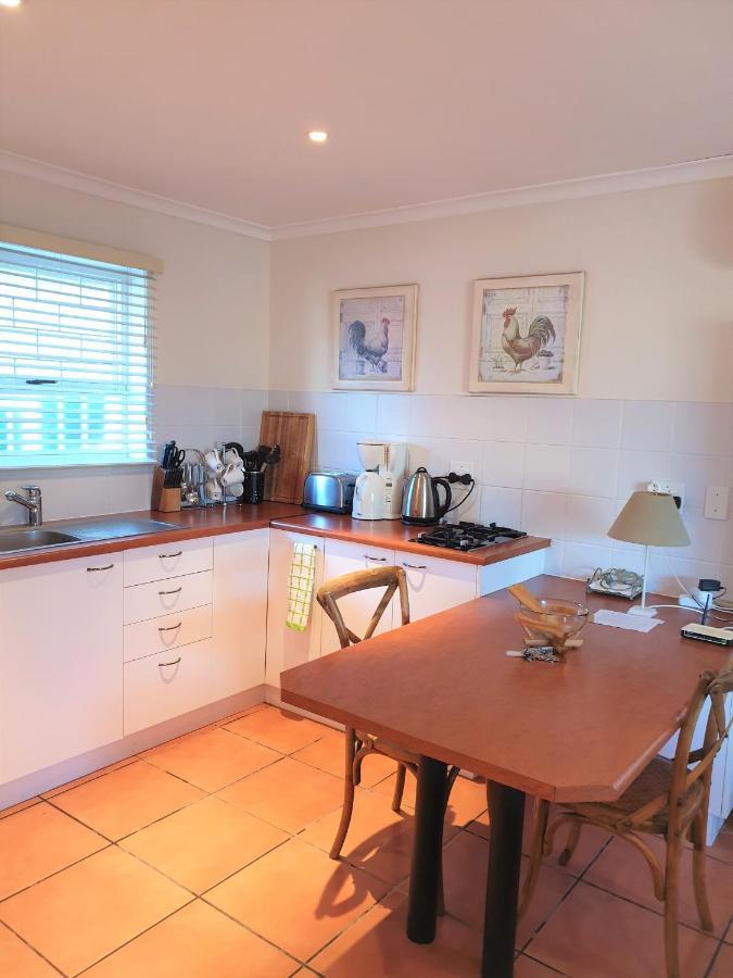Roosboom Guest Apartments Somerset West Esterno foto
