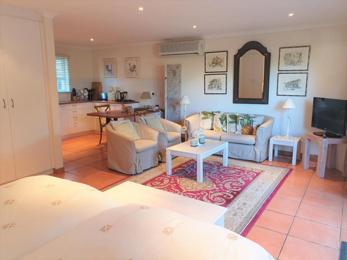 Roosboom Guest Apartments Somerset West Esterno foto
